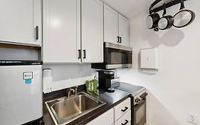 Exclusive Open Loft In Downtown Charleston